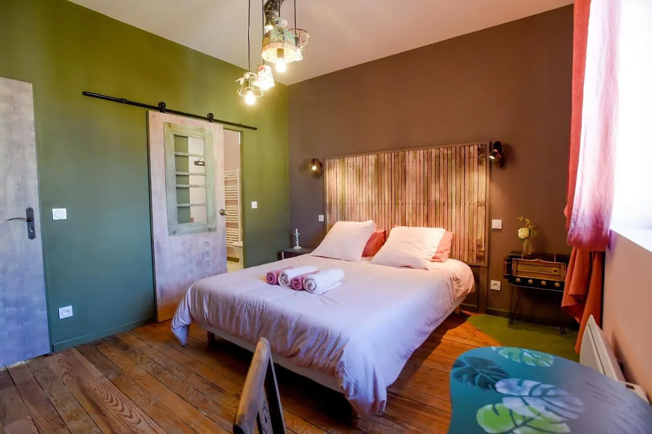 L'En Vert Bagneres-de-Bigorre Guest house