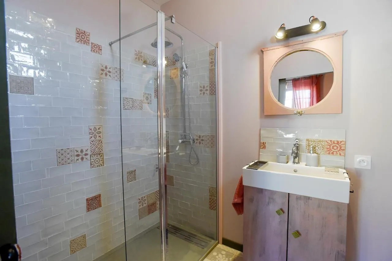 L'En Vert Bagneres-de-Bigorre Guest house